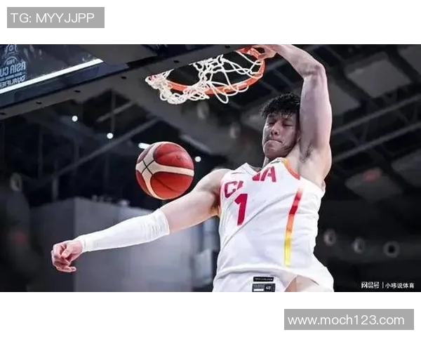 曾凡博：从青涩新星到篮球赛场的耀眼之光，未来可期的成长之路