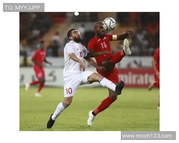 瓦赫达与伊蒂哈德激战正酣谁能在这场对决中笑到最后